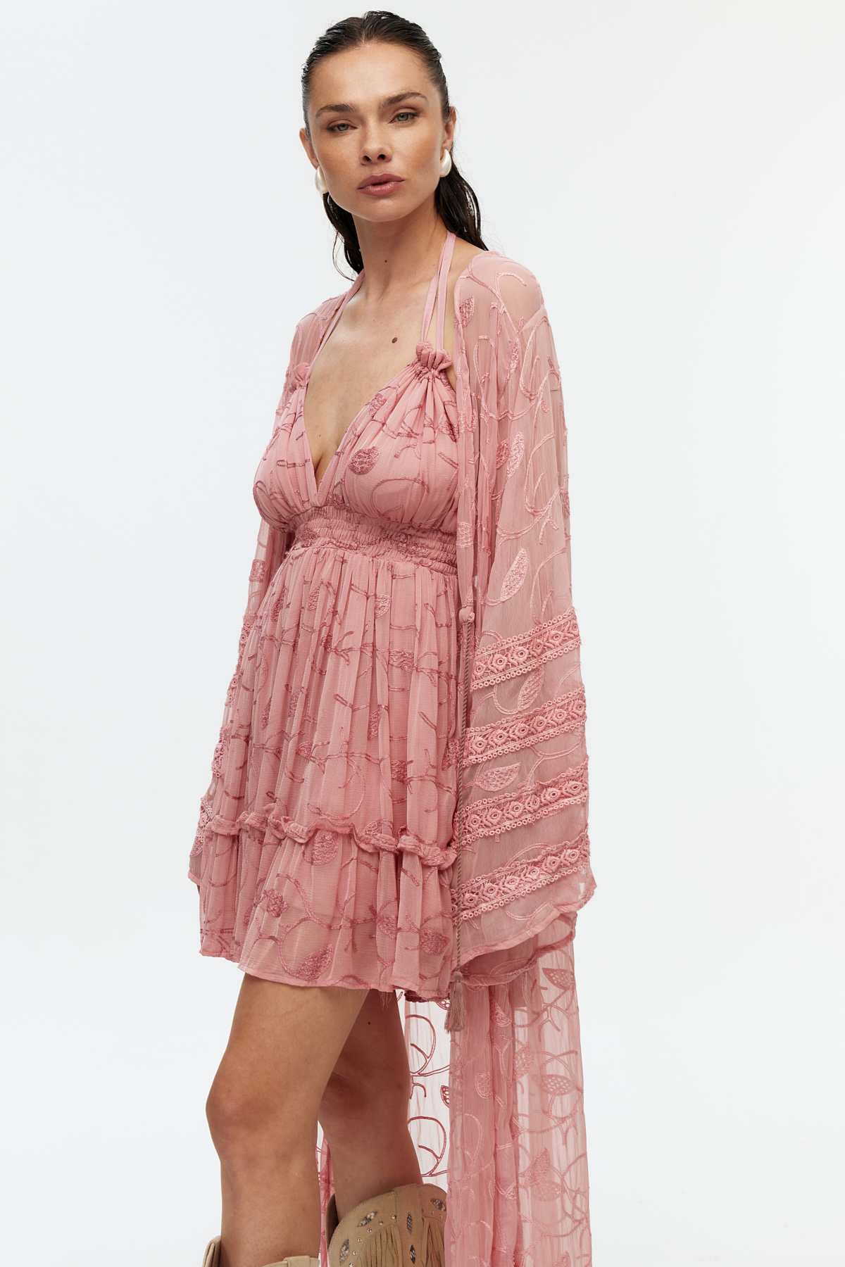 Pembe şifon dantel detaylı uzun kimono 5