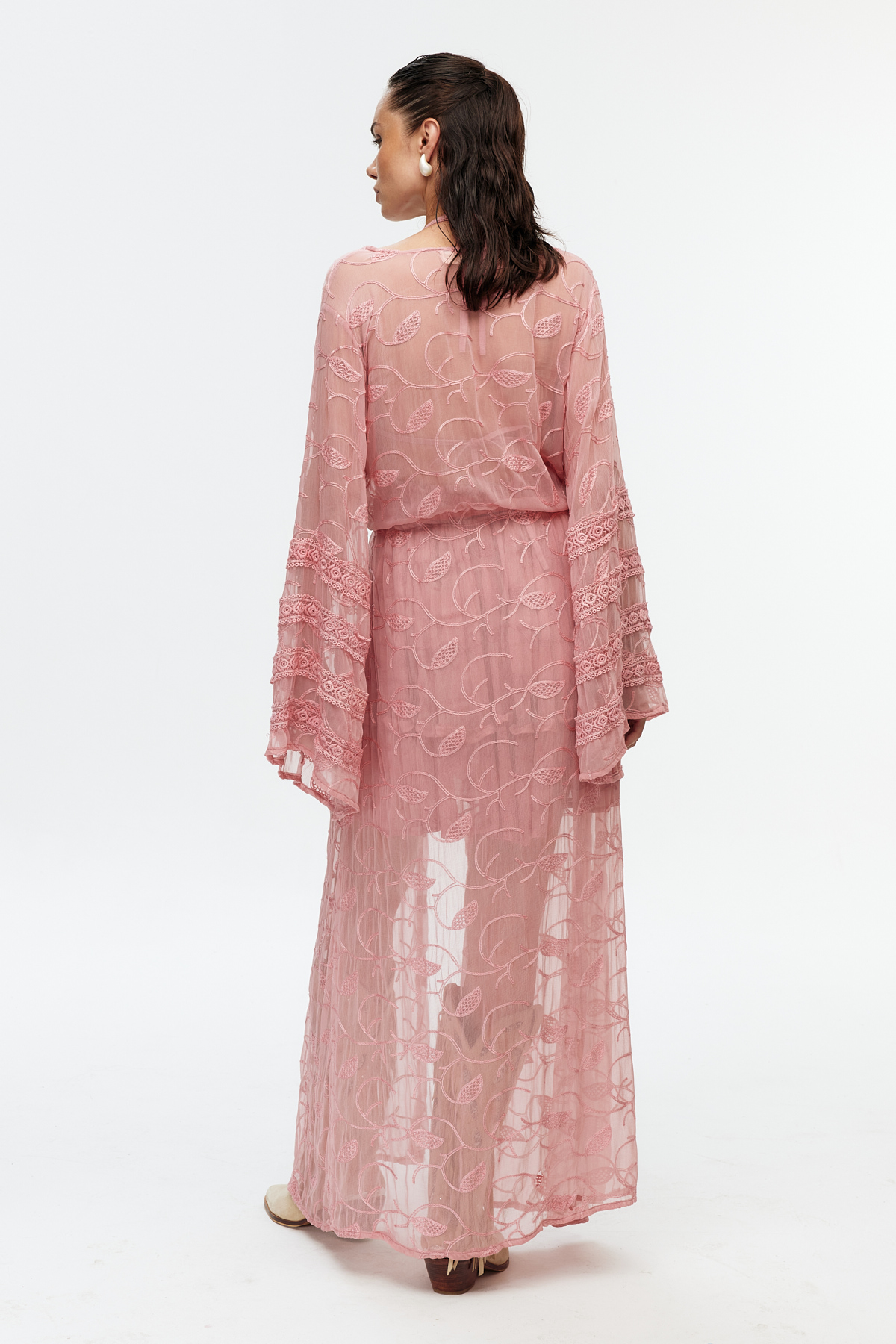 Pembe şifon dantel detaylı uzun kimono 7